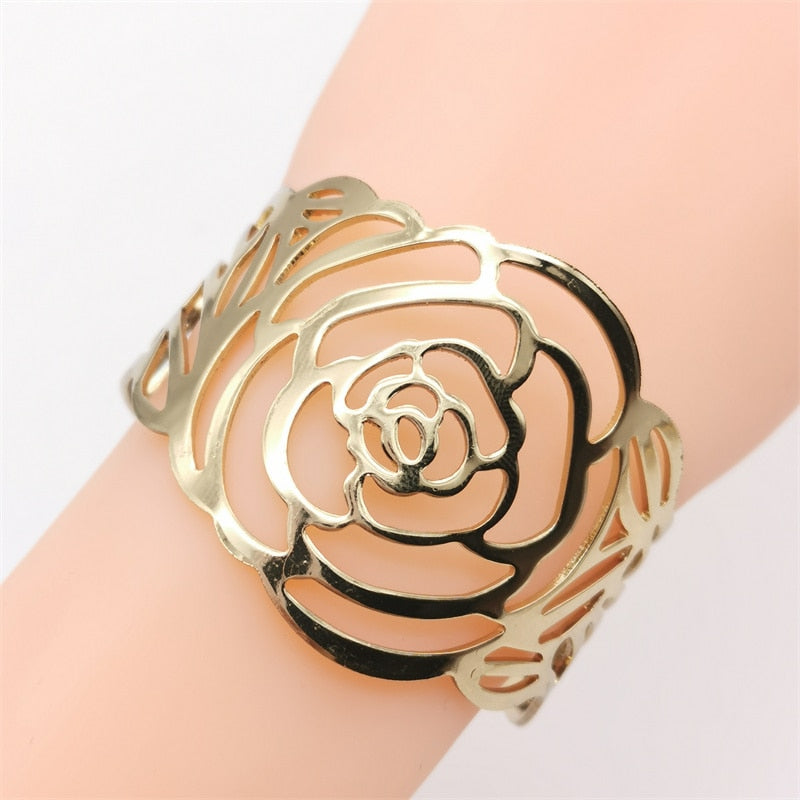 28 Different Luxury Charm Bracelets