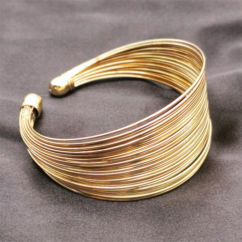 28 Different Luxury Charm Bracelets