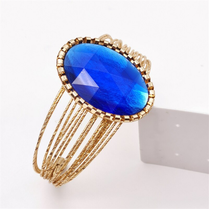 28 Different Luxury Charm Bracelets