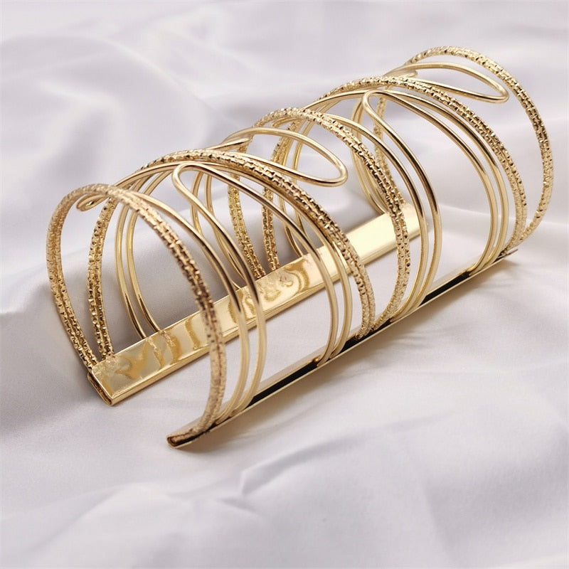 28 Different Luxury Charm Bracelets