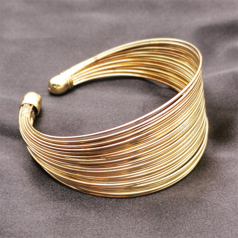 28 Different Luxury Charm Bracelets