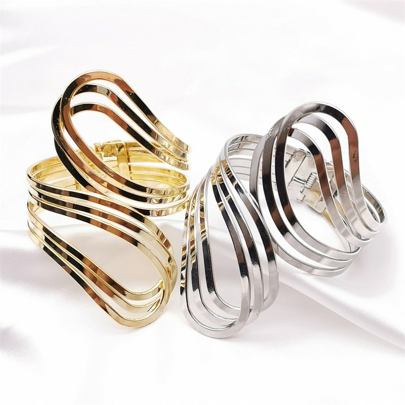 28 Different Luxury Charm Bracelets