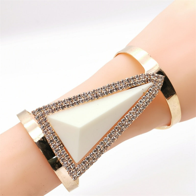 28 Different Luxury Charm Bracelets