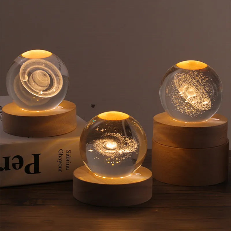 Christmas Crystal Ball Night Light (USB chargeable)