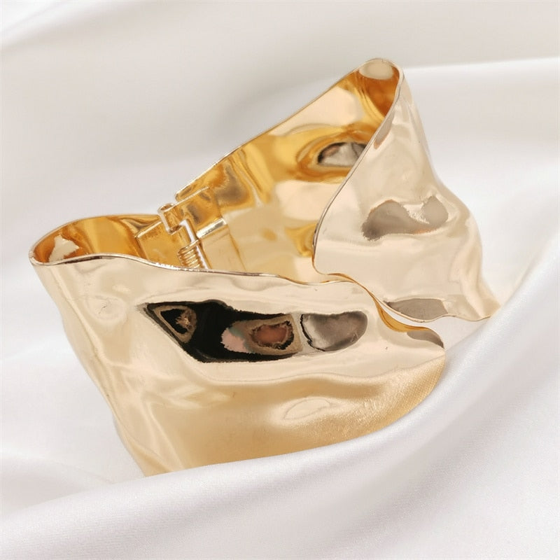 28 Different Luxury Charm Bracelets