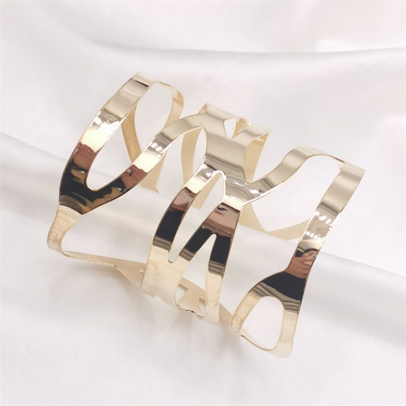 28 Different Luxury Charm Bracelets